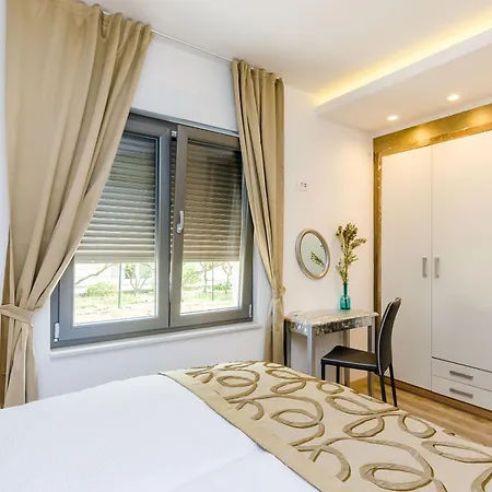 Dolores * Ντουμπρόβνικ