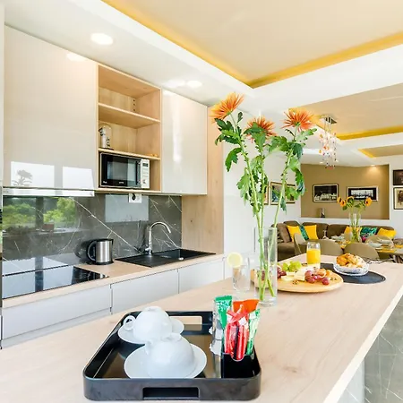 Dolores * Ντουμπρόβνικ